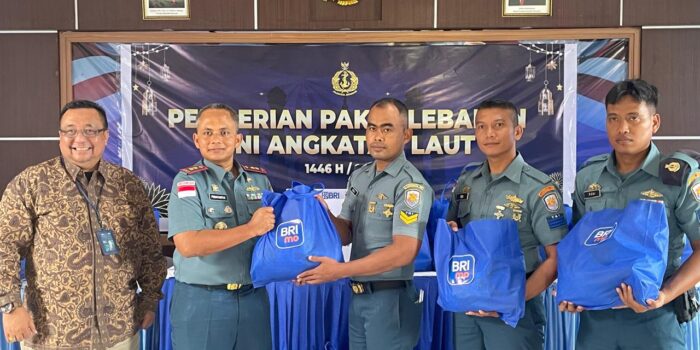 BRI Nunukan Berikan 150 Paket Sembako untuk Prajurit TNI AL Jelang Idul Fitri