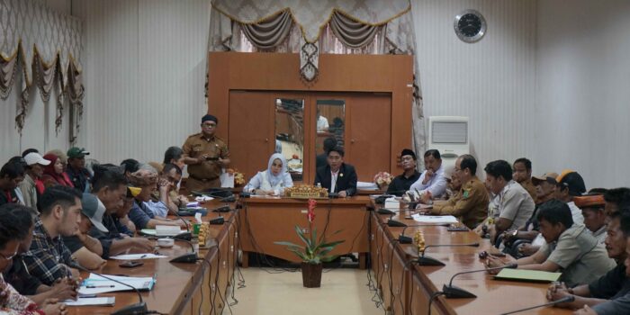 DPRD Nunukan Fasilitasi RDP, Dorong Penyelesaian Konflik Lahan Plasma dan Pajak PT PSL