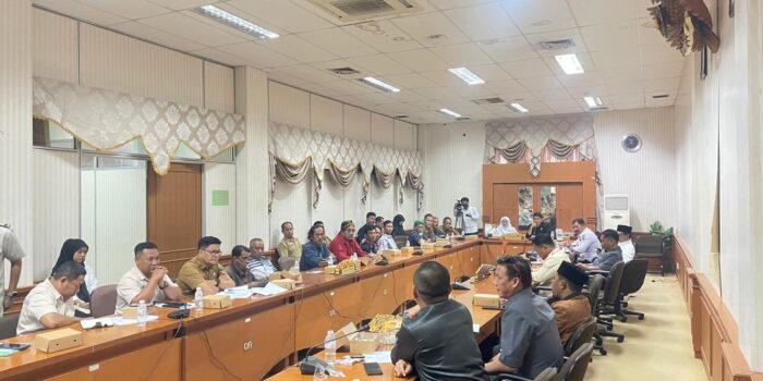 Sudah 12 Tahun tak Dapat Plasma, DPRD Nunukan Desak PT SIL Penuhi Hak Warga Transmigran SP 5 Sebakis