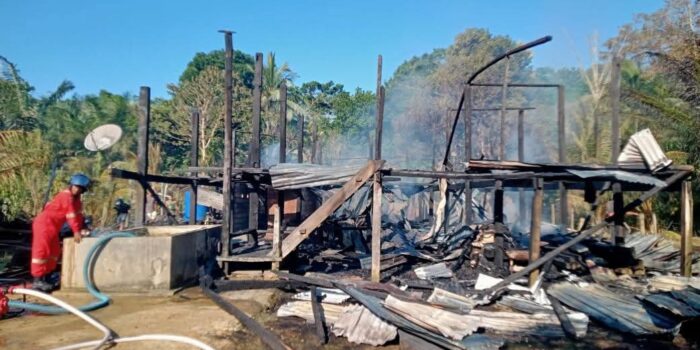 Diduga Kesal HP Disita, Remaja di Sebatik Bakar Rumah Orang Tuanya Hingga Ludes