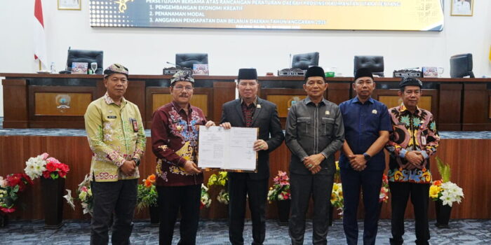 Tiga Ranperda Disetujui Bersama Kaltara Siapkan Fondasi Ekonomi yang Lebih Kuat
