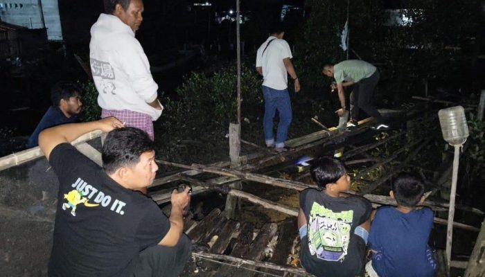 Tragis! Bocah 7 Tahun Tewas Tenggelam Diduga Terpleset dari Gelagar Jemuran Rumput Laut