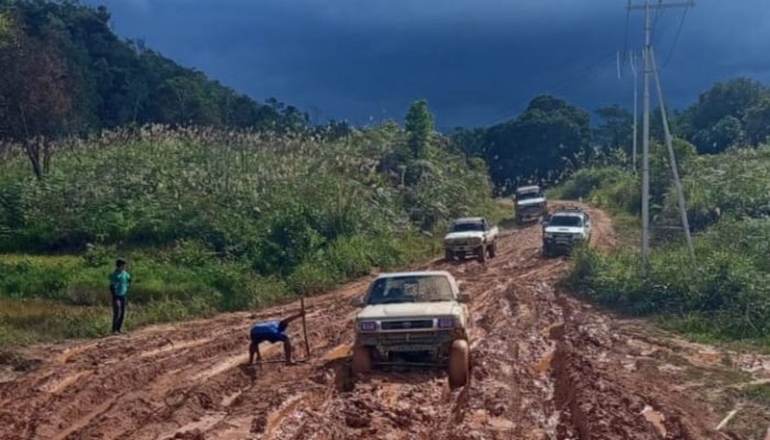 DPRD Nunukan Soroti Infrastruktur Krayan  Jembatan Lapuk dan Jalan Berlumpur Jadi Ancaman Nyata