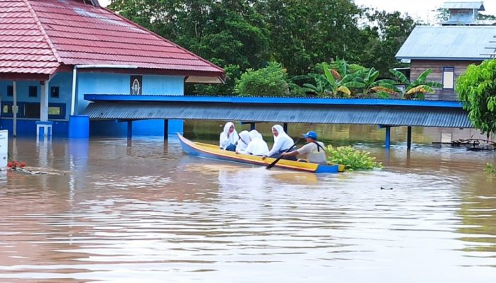 Debit Sungai Sembakung Terus Merangkak Naik, BPBD Nunukan Tingkatkan Pemantauan