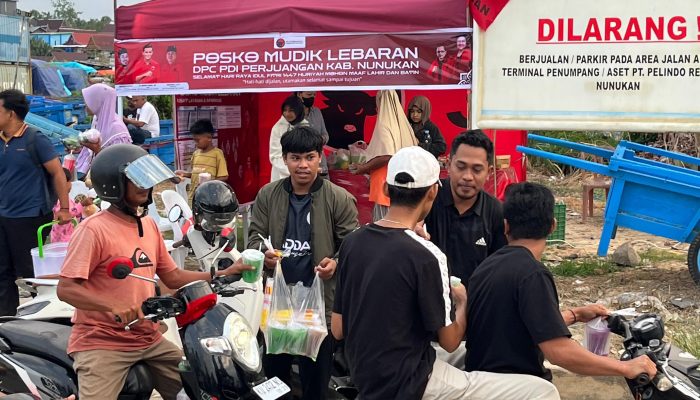 Jelang Puncak Arus Mudik, PDI Perjuangan Nunukan Dirikan Posko Gotong Royong, Layani Ribuan Penumpang