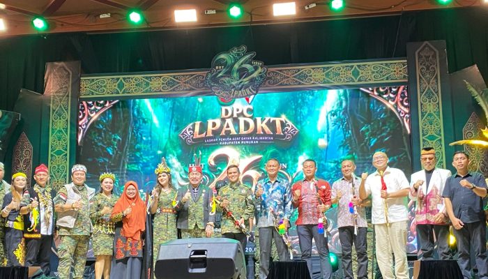 Hadiri HUT LPADKT, Arpiah Soroti Pentingnya Solidaritas dan Identitas Budaya