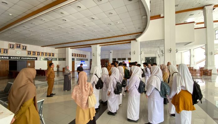 Arpiah Harap Generasi Muda Harus Berani Sampaikan Aspirasi