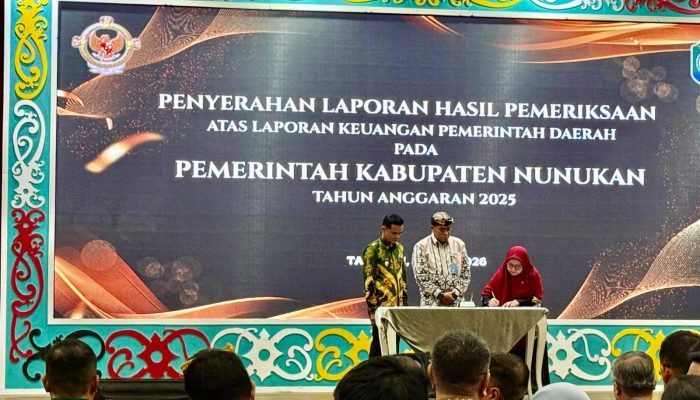 Arpiah Hadiri Penyerahan LHP BPK se-Kalimantan Utara di Tarakan