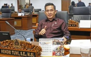 Wakil Ketua Komisi III Nilai Long Pipa dan Long Sule Perlu Pembangkit Listrik Mandiri