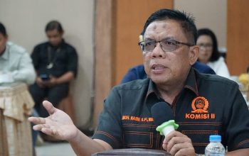 Harga TBS Anjlok, Muhammad Nasir Minta Pengawasan Ketat terhadap PKS