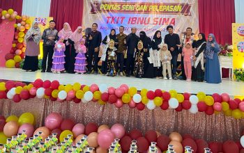Hadiri Pentas Seni dan Pelepasan Siswa TKIT Ibnu Sina, Arpiah Tekankan Pentingnya Pendidikan Karakter Sejak Dini