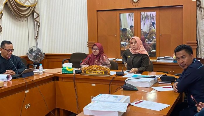 Program Pendidikan 2026 Dievaluasi, Arpiah Desak Pembangunan Fisik Dikebut