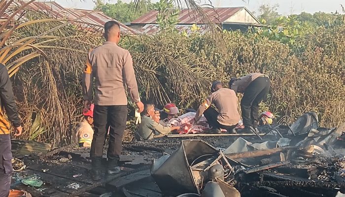 Tragedi Kebakaran Sei Mengkadu, Wanita Stroke Tewas Terpanggang di Rumah Kayu