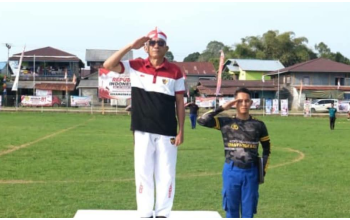 Wabup Hermanus Turun Langsung Pantau Gladi Resik HUT RI ke-81 di Lumbis