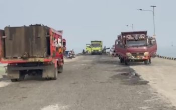 Truk Pengangkut CPO dari Bambangan Dikeluhkan Pengendara di Sebatik, Dua Perusahaan Ini Disebut