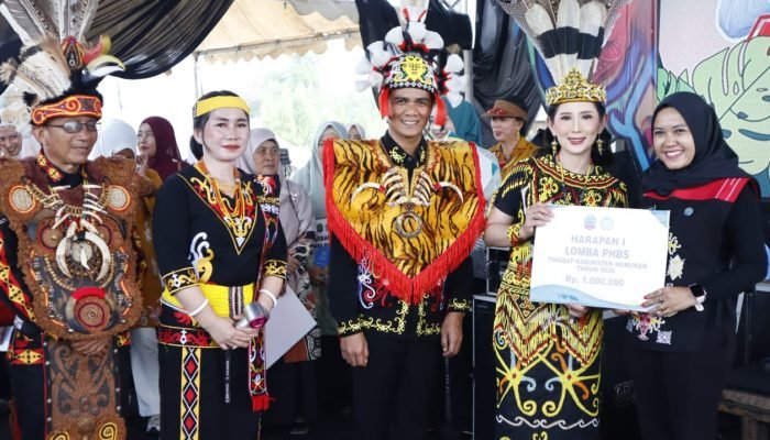 TP PKK Nunukan Beri Penghargaan Pelaksana Terbaik 10 Program Pokok PKK, Dorong Keluarga Sejahtera dan Mandiri
